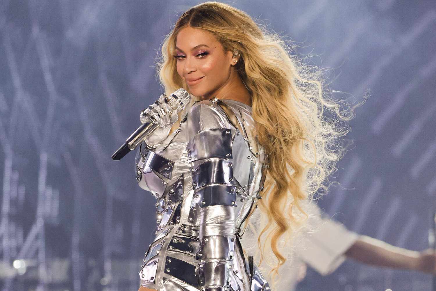 Beyonce-tiene-el-control-estrena-My-House-tema-sobre-sus-inicios-musicales