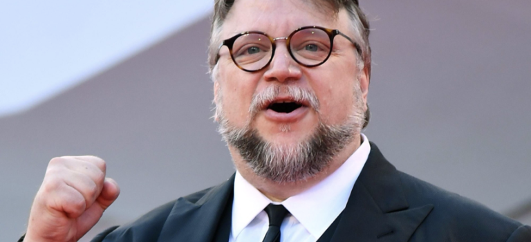 Del Toro y Argentina triunfan en los Globos de Oro como representantes de los latinos